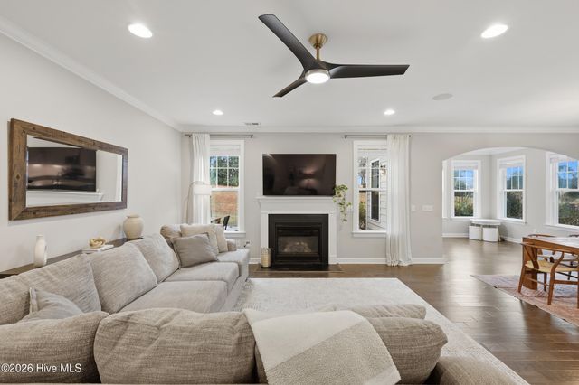 436 Island End Court, Wilmington, NC 28412