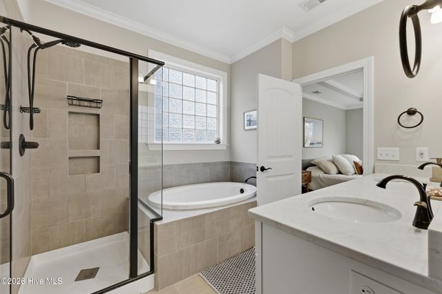 436 Island End Court, Wilmington, NC 28412