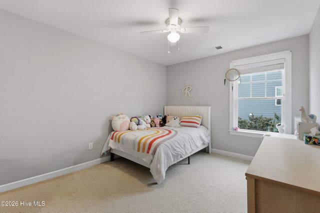 436 Island End Court, Wilmington, NC 28412