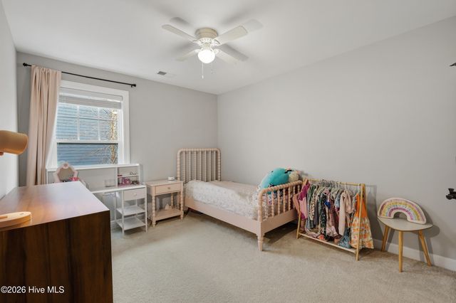 436 Island End Court, Wilmington, NC 28412