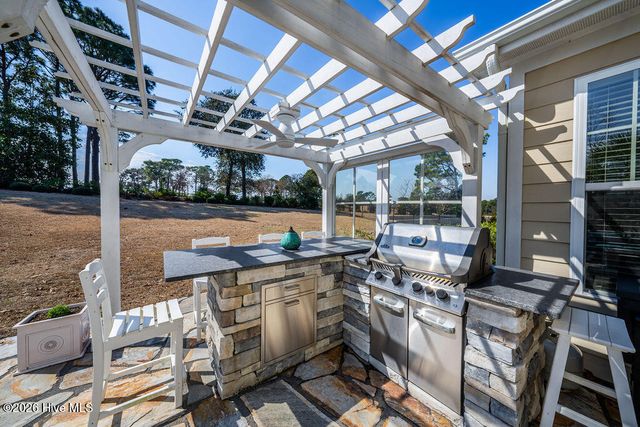 436 Island End Court, Wilmington, NC 28412