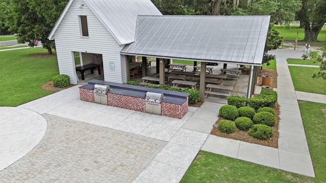 109 Goose Road, Summerville, SC 29483
