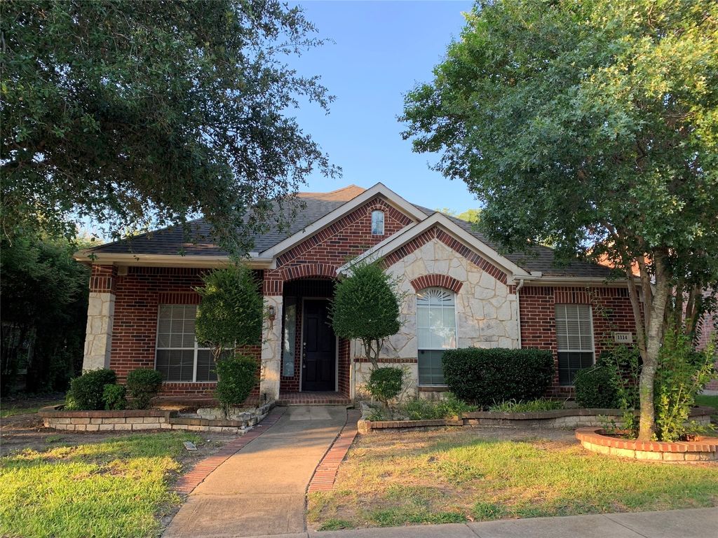 1114 Arbor Gate Drive, Garland, TX 75040
