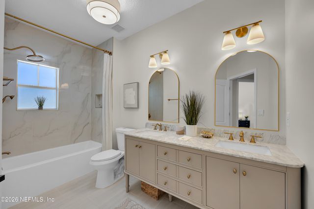 13850 WINDSOR CROWN Court E, Jacksonville, FL 32225