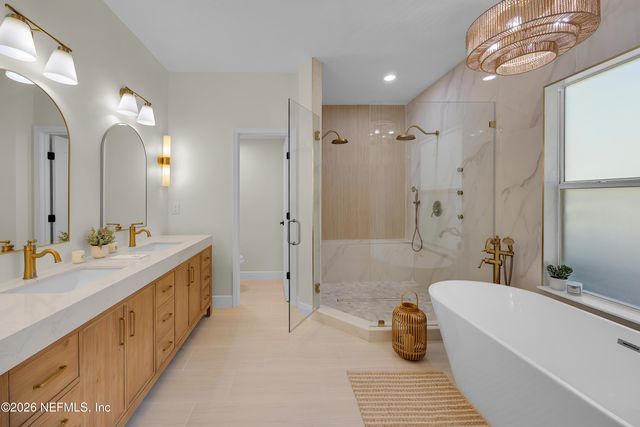 13850 WINDSOR CROWN Court E, Jacksonville, FL 32225