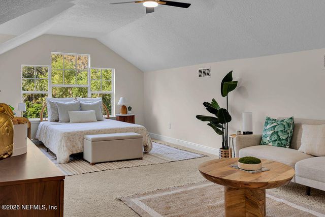 13850 WINDSOR CROWN Court E, Jacksonville, FL 32225