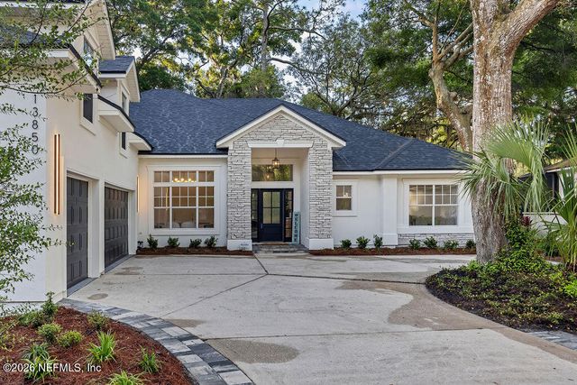 13850 WINDSOR CROWN Court E, Jacksonville, FL 32225