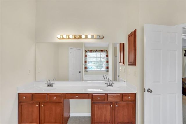 2055 Hickory Station Circle, Snellville, GA 30078