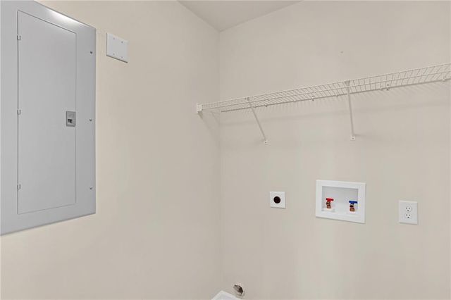 2055 Hickory Station Circle, Snellville, GA 30078