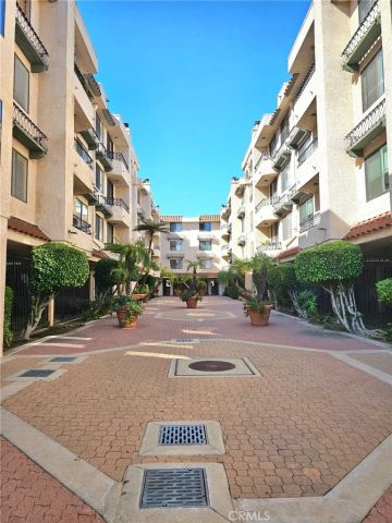 28004 S Western 102, San Pedro, CA 90732