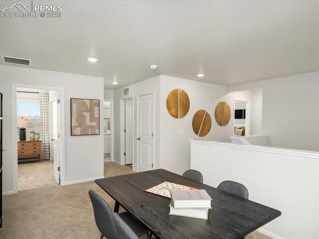 6683 Roundtail Way, Colorado Springs, CO 80925