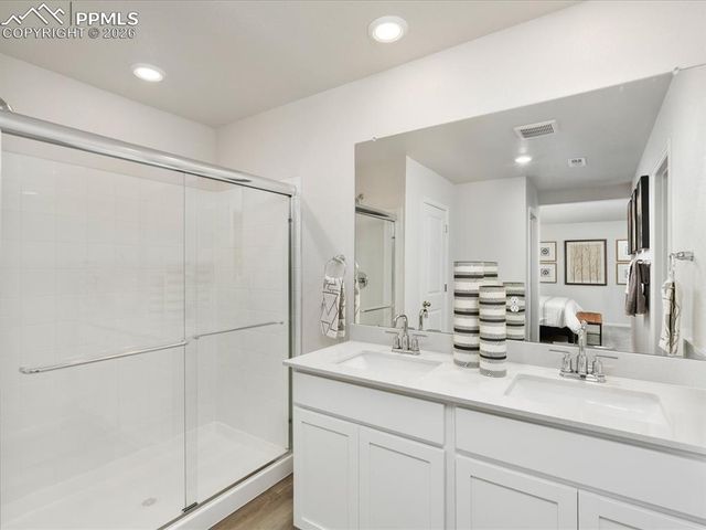 6683 Roundtail Way, Colorado Springs, CO 80925