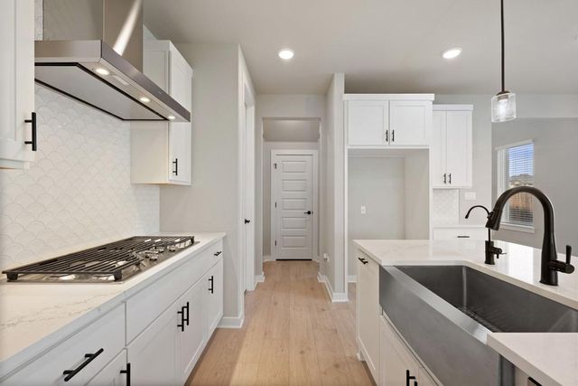 139 Great Sequoia Lane, Dripping Springs, TX 78620