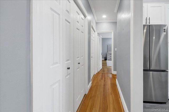 210 Martine Avenue 5F, White Plains, NY 10601