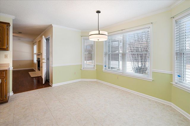 3331 DON VALLEY DR, Bartlett, TN 38133