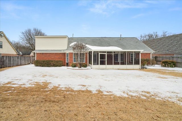 3331 DON VALLEY DR, Bartlett, TN 38133