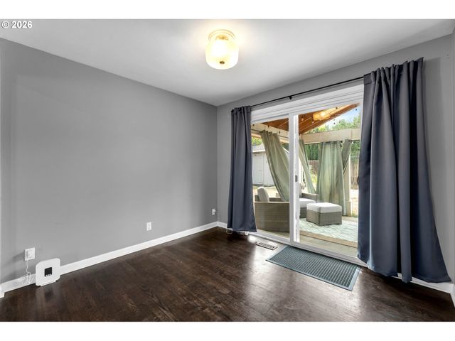 4704 Nw GRANT St, Vancouver, WA 98663