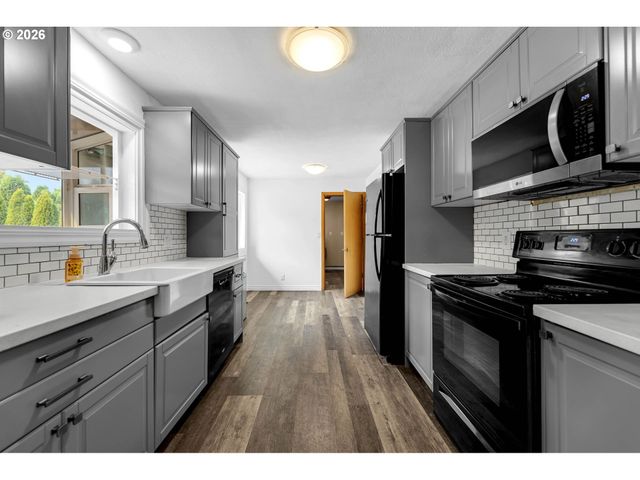 4704 Nw GRANT St, Vancouver, WA 98663