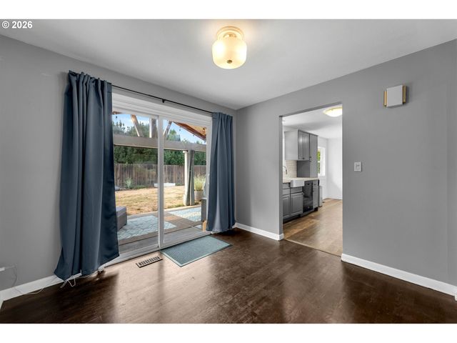4704 Nw GRANT St, Vancouver, WA 98663