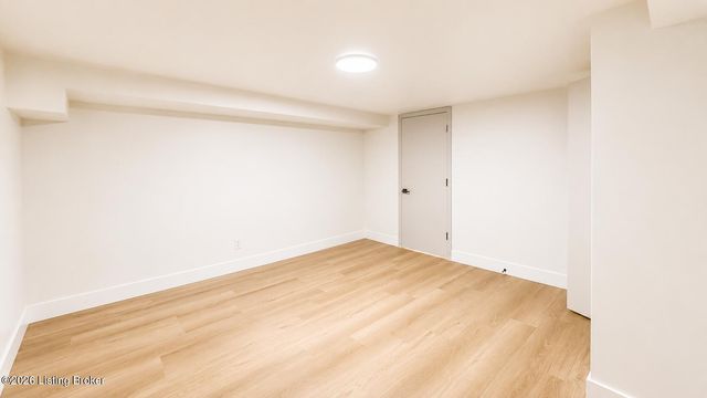 4107 Glen Valley Rd, Louisville, KY 40219