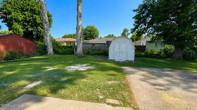 4107 Glen Valley Rd, Louisville, KY 40219