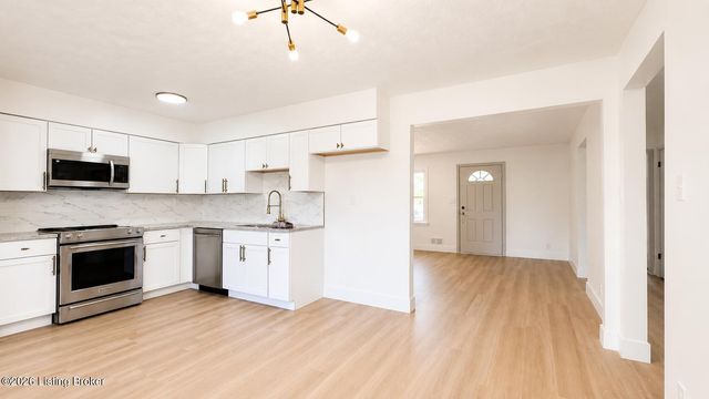 4107 Glen Valley Rd, Louisville, KY 40219