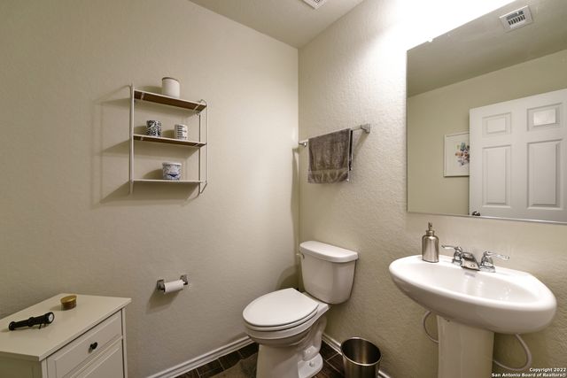 7807 Cottonwood Ridge, Boerne, TX 78015