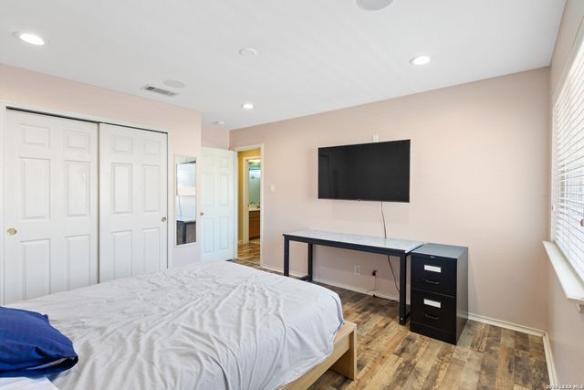 7318 MESQUITE CRK, San Antonio, TX 78244