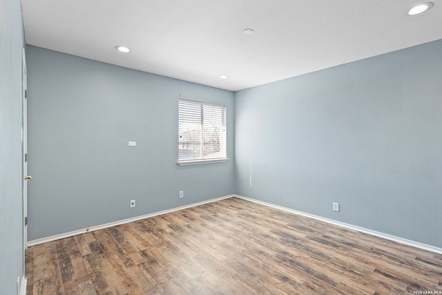 7318 MESQUITE CRK, San Antonio, TX 78244