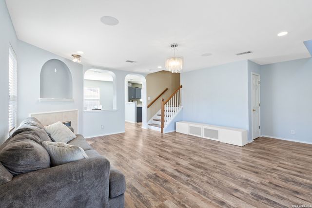 7318 MESQUITE CRK, San Antonio, TX 78244