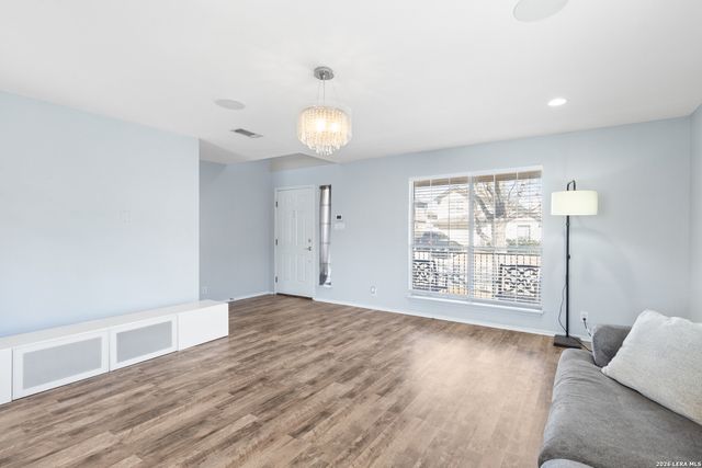 7318 MESQUITE CRK, San Antonio, TX 78244