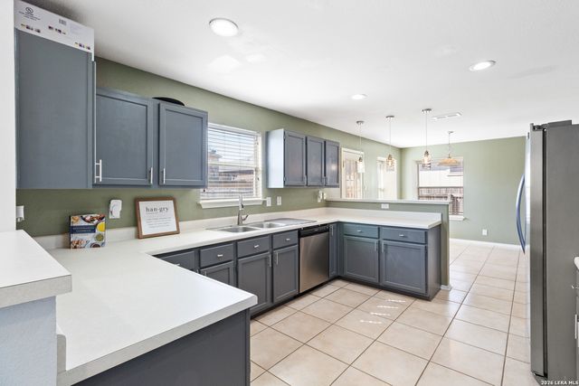 7318 MESQUITE CRK, San Antonio, TX 78244