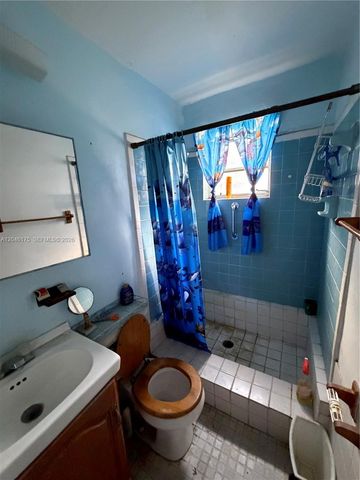 745 NW 32nd Ave, Miami, FL 33125