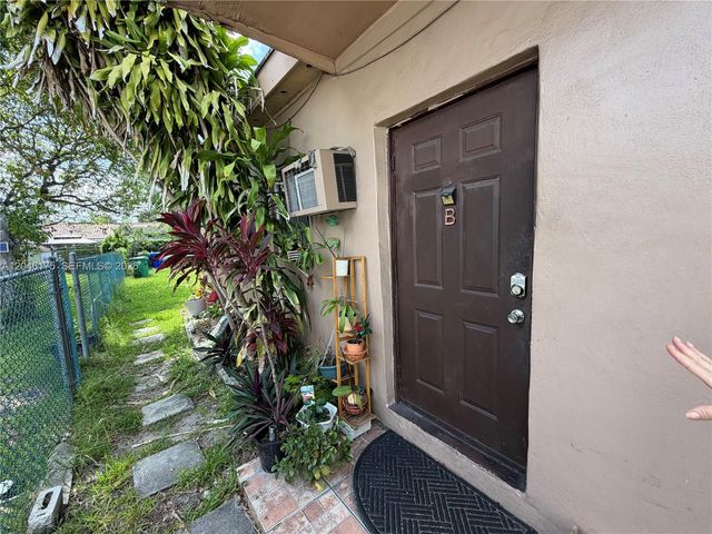 745 NW 32nd Ave, Miami, FL 33125