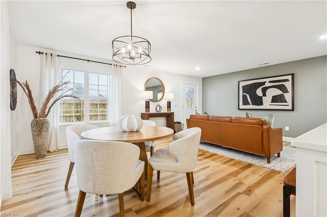 15661 Warwick Blvd Unit K, Newport News, VA 23608