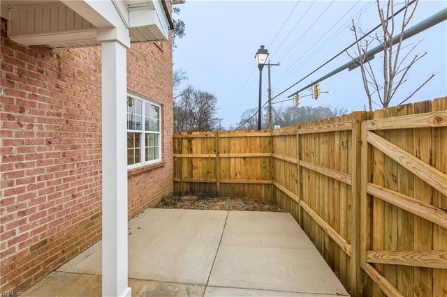 15661 Warwick Blvd Unit K, Newport News, VA 23608