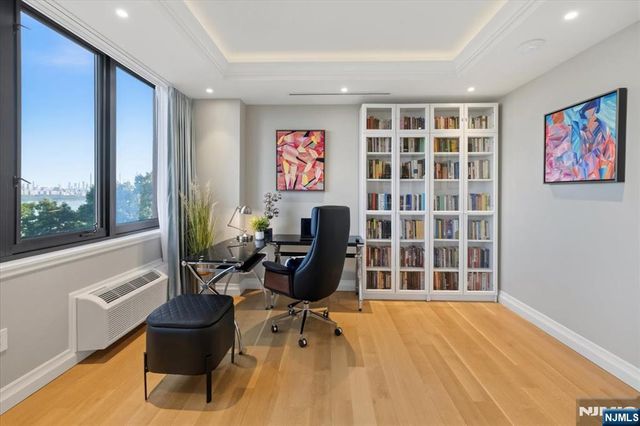 100 Carlyle Drive VG6, Cliffside Park, NJ 07010