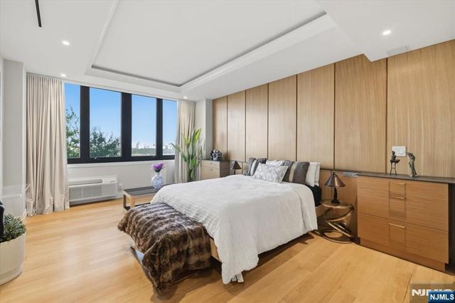 100 Carlyle Drive VG6, Cliffside Park, NJ 07010