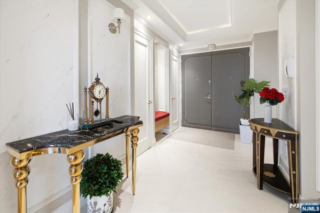 100 Carlyle Drive VG6, Cliffside Park, NJ 07010