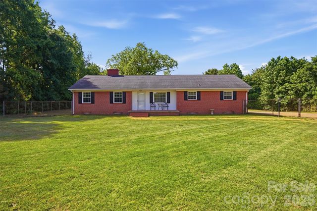 2135 W NC 152 Highway, China Grove, NC 28023