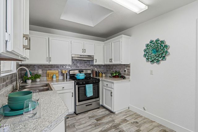 11745 QUEENS GARDEN Circle, El Paso, TX 79936