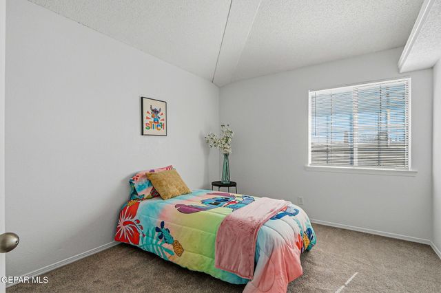 11745 QUEENS GARDEN Circle, El Paso, TX 79936