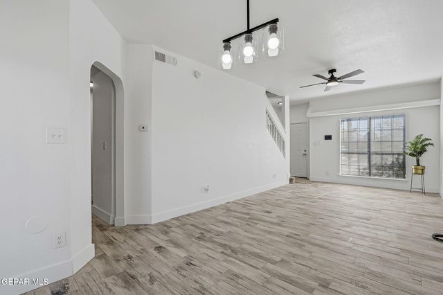 11745 QUEENS GARDEN Circle, El Paso, TX 79936