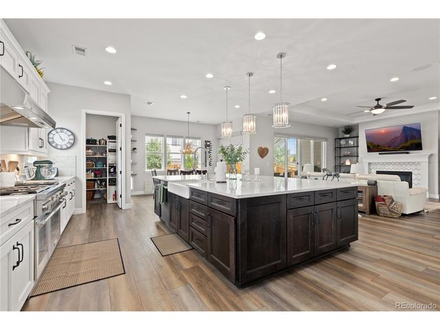 2684 Keepsake Way, Castle Rock, CO 80109