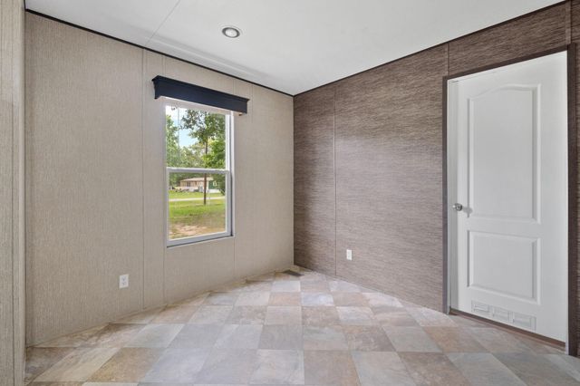 42 County Road 2802, Cleveland, TX 77327