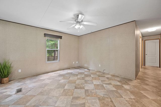 42 County Road 2802, Cleveland, TX 77327