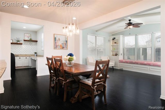 24636 Padstone Drive, South Lyon, MI 48178