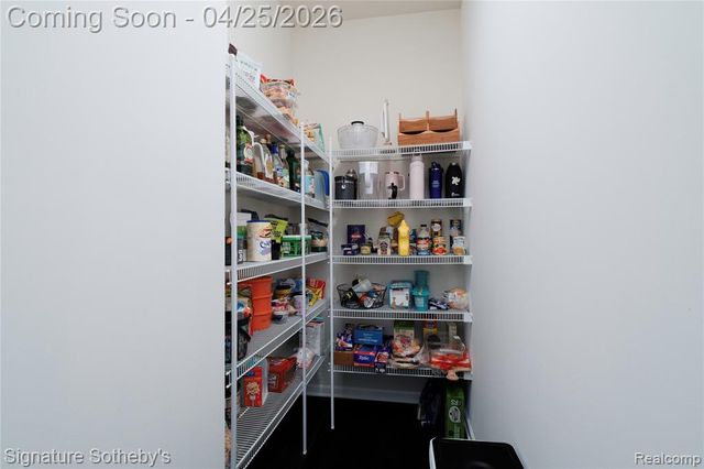 24636 Padstone Drive, South Lyon, MI 48178