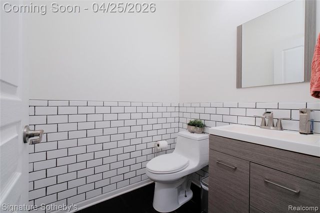 24636 Padstone Drive, South Lyon, MI 48178