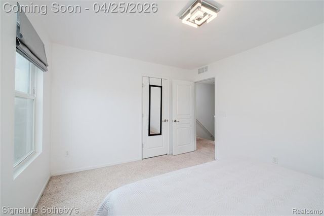 24636 Padstone Drive, South Lyon, MI 48178